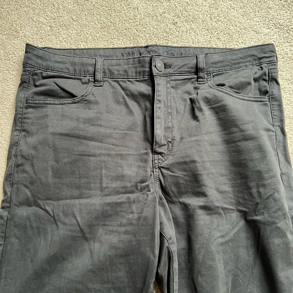 American Eagle Black Hi-Rise Jegging - Picture 4 of 7